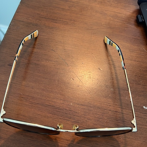 Kate Spade polarized Brown Gradient Butterfly Sunglasses - Picture 4 of 7